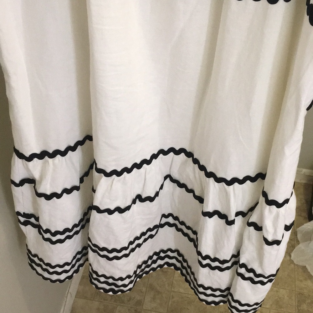 DESIGNER LINEN DRESS - Picture 8 of 8